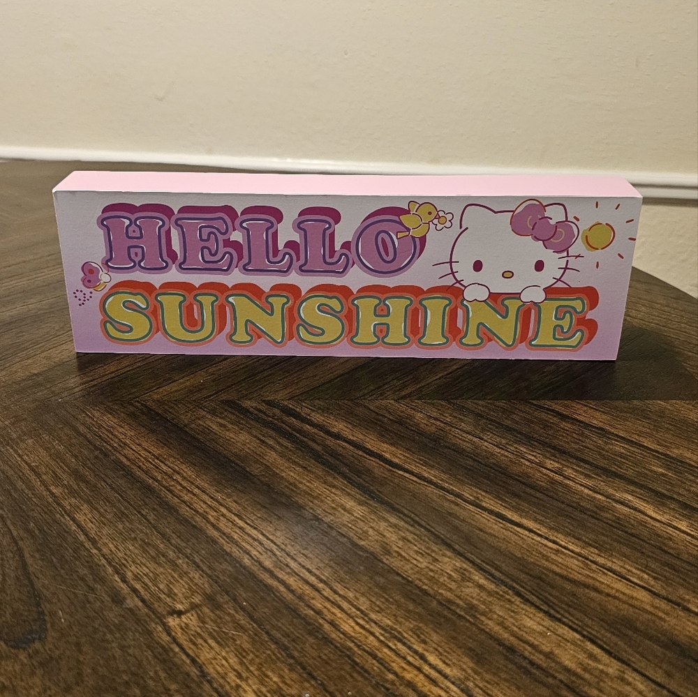 Hello Kitty wall decor